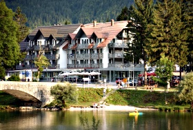 Kobla Hotel Jezero